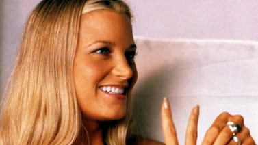 Así luce Bridget Fonda, la sobrina de Jane Fonda que dejó Hollywood hace 22 años