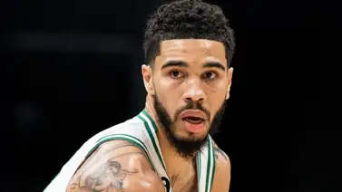 NBA: Jayson Tatum dice presente en el marcador para Boston Celtics en el tercer cuarto (+Video) NBA: Jayson Tatum dice presente en el marcador para Boston Celtics en el tercer cuarto (+Video)