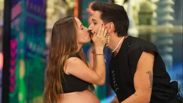 Evaluna y Camilo bailan de forma sensual en pleno concierto en España ¡Esto se encendió! Evaluna y Camilo bailan de forma sensual en pleno concierto en España ¡Esto se encendió!