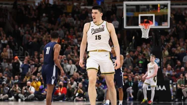 NBA: Zach Edey podría jugar con LeBron James por esta razón (+video)