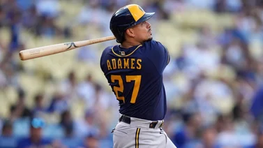 MLB: Willy Adames adelanta a los Cerveceros con este batazo de cuatro esquinas (+video)
