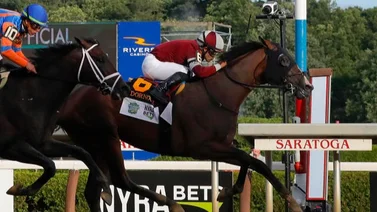 Rompen récord en apuestas jugadas en la triple corona de Estados Unidos