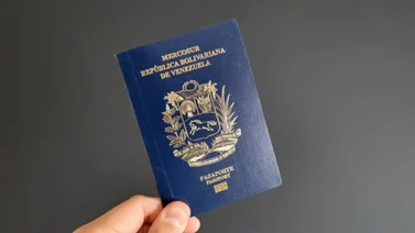 Fácil y rápido: Pasos para retirar el pasaporte venezolano en el exterior 