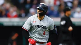 MLB: Carlos Correa completa tarde histórica con jornada de cinco hits (+Video)