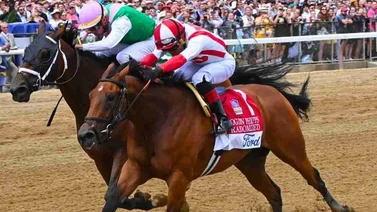 Jockey latinoamericano empata este récord de Mike Smith en Estados Unidos