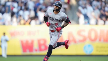 MLB: Carlos Correa recibe infinidad de halagos de la gerencia de los Mellizos