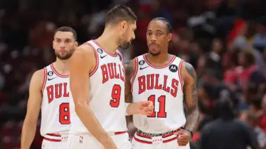 NBA: ¡Se le complican las cosas a los Bulls! Esta estrella se encuentra al borde de su salida de Chicago NBA: ¡Se le complican las cosas a los Bulls! Esta estrella se encuentra al borde de su salida de Chicago