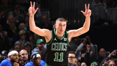NBA: ¡Desde su casa! Así fue el kilométrico triple de Payton Pritchard para cerrar la primera mitad ante Dallas Mavericks (+Video)