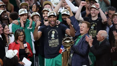 NBA: ¿Quiénes son los latinos que han logrado levantar el trofeo Larry O'Brien?