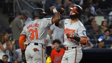 MLB: El mexicano Ramón Urías desaparece la pelota en el Yankee Stadium (+Video) MLB: El mexicano Ramón Urías desaparece la pelota en el Yankee Stadium (+Video)