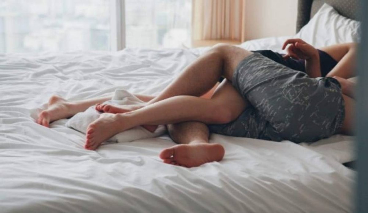 Las mejores 10 posiciones sexuales que romperán tu cama