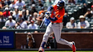 MLB: Yordan Álvarez reaparece con jonrón (+Video)