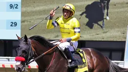 Jockey colombiano gana con caballo entrenado por venezolano en este hipódromo de Estados Unidos