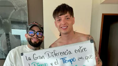 Él es "Leo God is Good", el barbero venezolano que le cambió el look a Peso Pluma (+Video)