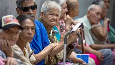 ¡Atención abuelos! Este bono llegó con aumento este mes ¡Atención abuelos! Este bono llegó con aumento este mes