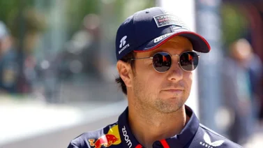 Checo Pérez sufre en la pole position de España por este castigo en su contra 