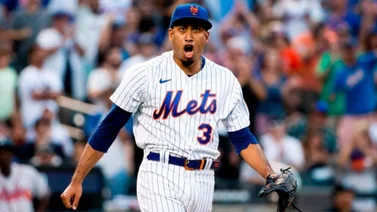 MLB: ¡Polémica! Lanzador puertorriqueño Edwin Díaz expulsado en Chicago (+Detalles)