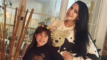 Astrid Carolina Herrera festeja muy feliz la Primera Comunión de su hija Miranda ¿Futura Miss Mundo?