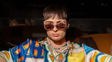 Peso Pluma se pone nervioso con la presencia de este famoso ¿Se le moja la canoa? Peso Pluma se pone nervioso con la presencia de este famoso ¿Se le moja la canoa?