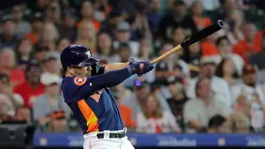 MLB: José Altuve es el segundo venezolano en llegar a esta notable cifra de incogibles en la zafra (+video) MLB: José Altuve es el segundo venezolano en llegar a esta notable cifra de incogibles en la zafra (+video)