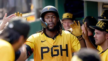 MLB: Oneil Cruz desapareció la pelota y decepcionó a los presentes en el Truist Park (+Video)