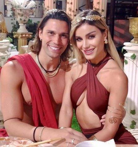 Aleska Génesis vuelve a conseguir el amor dentro de un reality