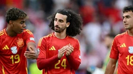 Marc Cucurella se rinde ante Lamine Yamal y asegura que le hace disfrutar el juego