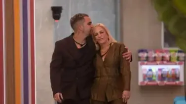 Mira la reacción de la mamá de Altafulla luego del triunfo de su hijo Mira la reacción de la mamá de Altafulla luego del triunfo de su hijo