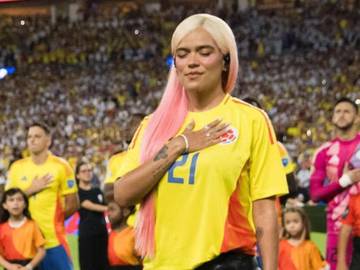 Karol G conmocionada por los hechos violentos en Colombia: “No sé callarme cuando algo duele”