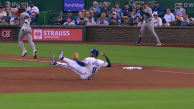 MLB: Maikel García también con su guante es punto de apoyo para los Reales (+Video)