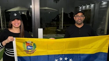 Así fue la emotiva llegada de la hija de Rubby Pérez a Venezuela (+Video)