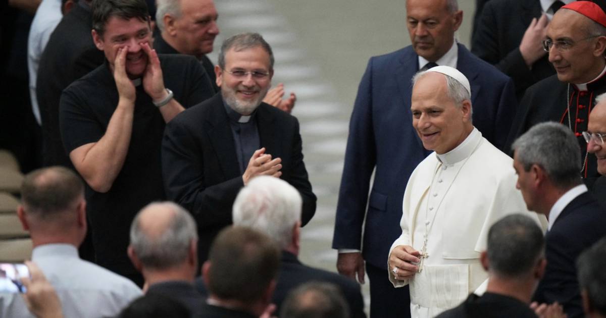 Papa León XIV recibe un gran gesto de una leyenda campeón del mundo