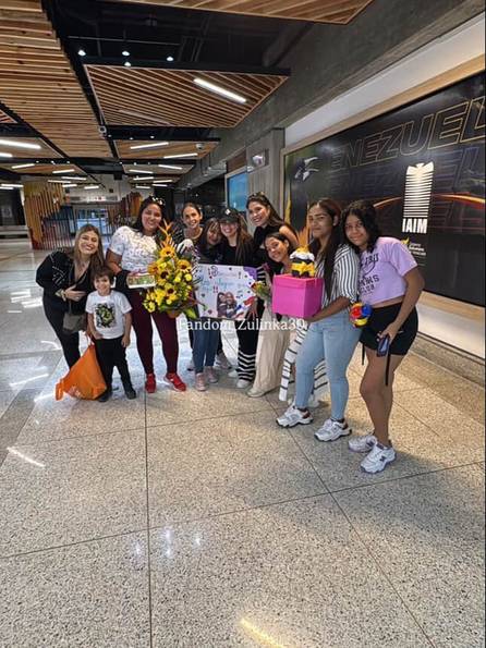 Así fue la emotiva llegada de la hija de Rubby Pérez a Venezuela (+Video)