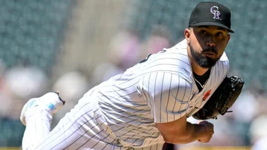 MLB: Rockies de Colorado promueven a este lanzador de los Bravos de Margarita (+Video)