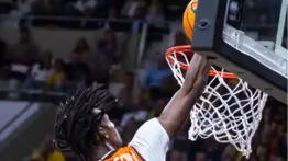 Liga Endesa: Valencia domina a La Laguna Tenerife y se convierte en el primer finalista