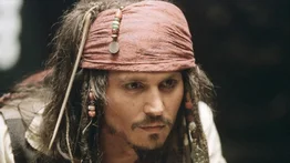 Johnny Depp revive a Jack Sparrow para una buena causa (+Video)