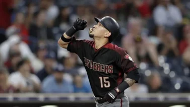 MLB: Ildemaro Vargas se mostró blindado para los D-backs ante Rockies (+Video)