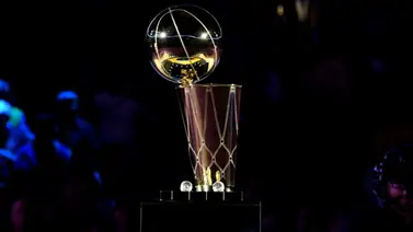 Finales NBA: ¿Por qué el trofeo se llama Trofeo Larry O'Brien? Finales NBA: ¿Por qué el trofeo se llama Trofeo Larry O'Brien?