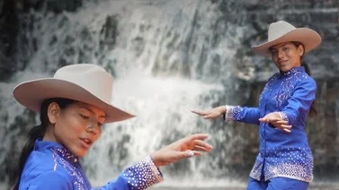 Emily Galaviz reaparece en redes y aseguran que se operó el busto 