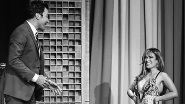 Karol G conquista a Jimmy Fallon con Tropicoqueta, baile y su “Papasito”