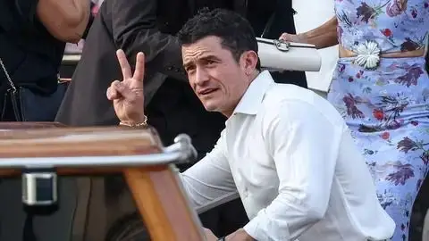 Orlando Bloom sale con otra mujer tras rumores de ruptura con Katy Pery