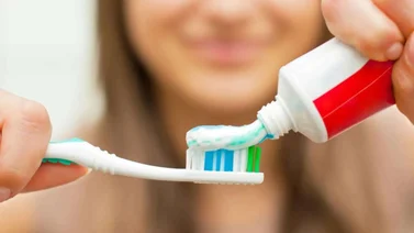 ¡Alerta! Prohíben venta de esta pasta dental por riesgo sanitario