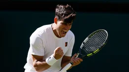 Carlos Alcaraz sufrió de más en su debut en Wimbledon
