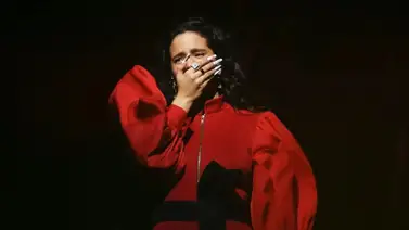 Rosalía vive “emergencia familiar” y cancela presentaciones de su gira LUX Rosalía vive “emergencia familiar” y cancela presentaciones de su gira LUX