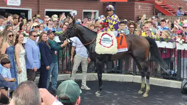 ¡Qué clase de galope! Englishman empata el récord de pista al ganar el Woody Stephens (G1) ¡Qué clase de galope! Englishman empata el récord de pista al ganar el Woody Stephens (G1)