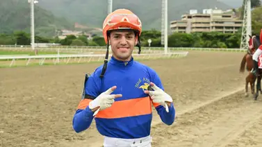 La familia Lugo escolta de cerca a Jhonathan Aray en el segundo meeting de La Rinconada La familia Lugo escolta de cerca a Jhonathan Aray en el segundo meeting de La Rinconada