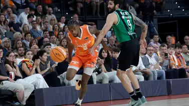 ¡Golpearon primero! Barcelona y Valencia pican adelante en unas vibrantes semifinales de la Liga Endesa ¡Golpearon primero! Barcelona y Valencia pican adelante en unas vibrantes semifinales de la Liga Endesa