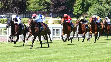 Jockey que fue suspendido volvió a ganar una carrera luego de cinco años Jockey que fue suspendido volvió a ganar una carrera luego de cinco años