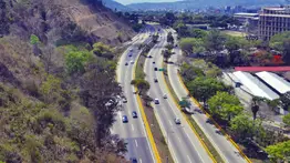 Tome previsiones: Anuncian cierre nocturno en tramo de la Avenida Boyacá