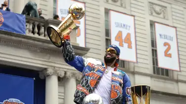 NBA: Knicks celebran campeonato por todo lo alto NBA: Knicks celebran campeonato por todo lo alto
